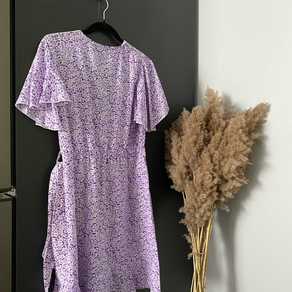 Women’s Summer Dress - Size Medium/US 6 - Picture 3 of 4